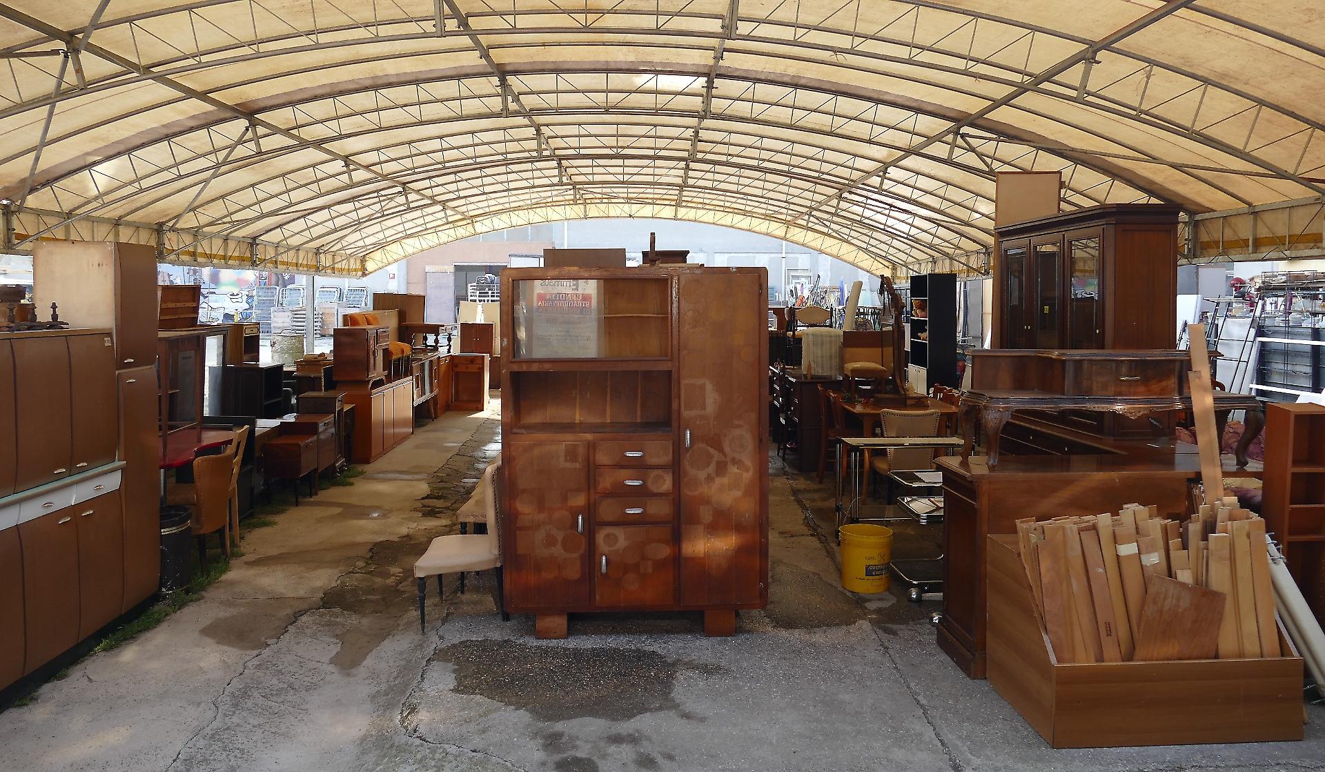 Mercatino dell'Antiquariato e Cose Vecchie.