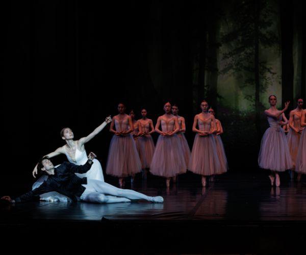 Giselle - Balletto Romantico a Teatro Comunale