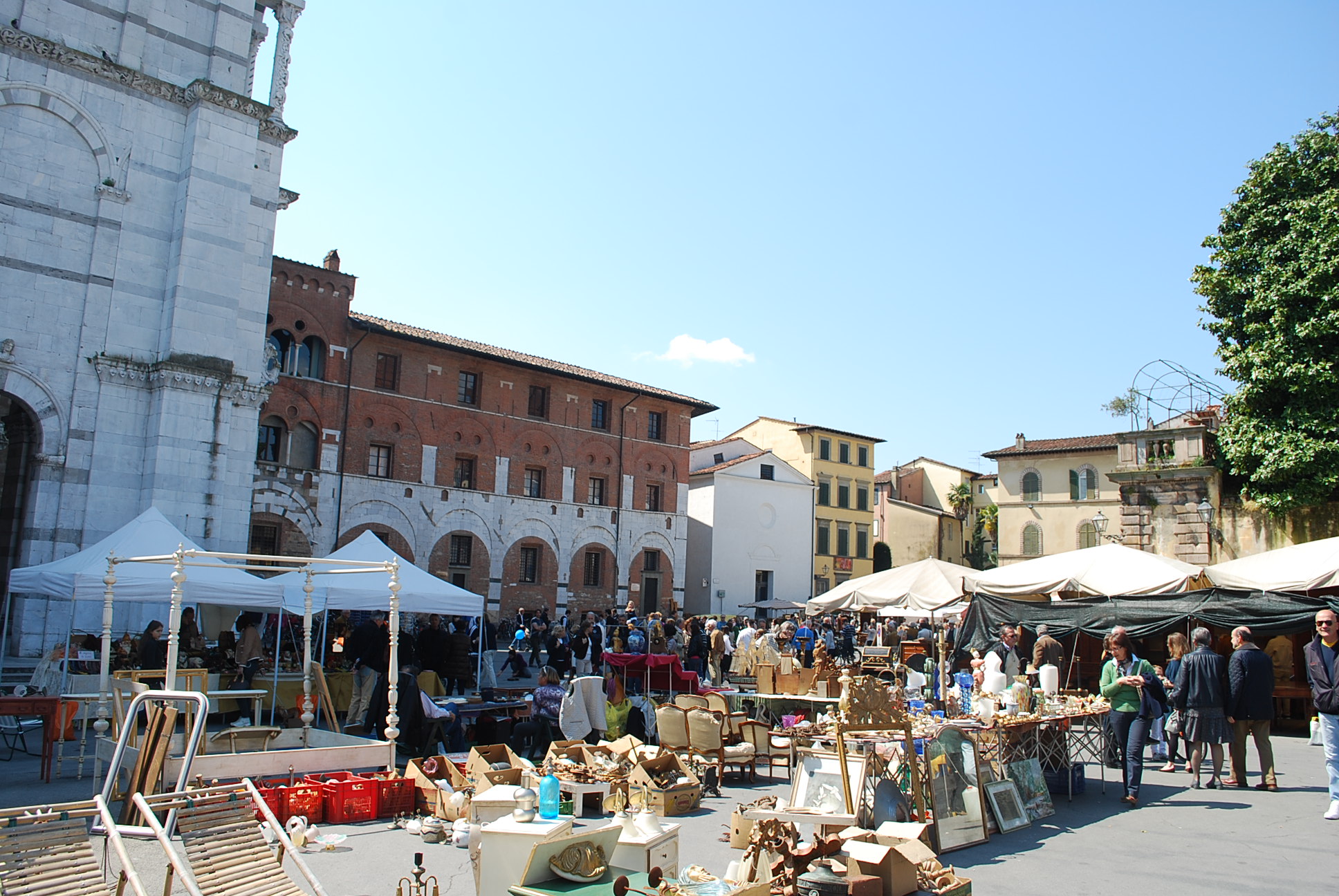 Mercato dell'antiquariato