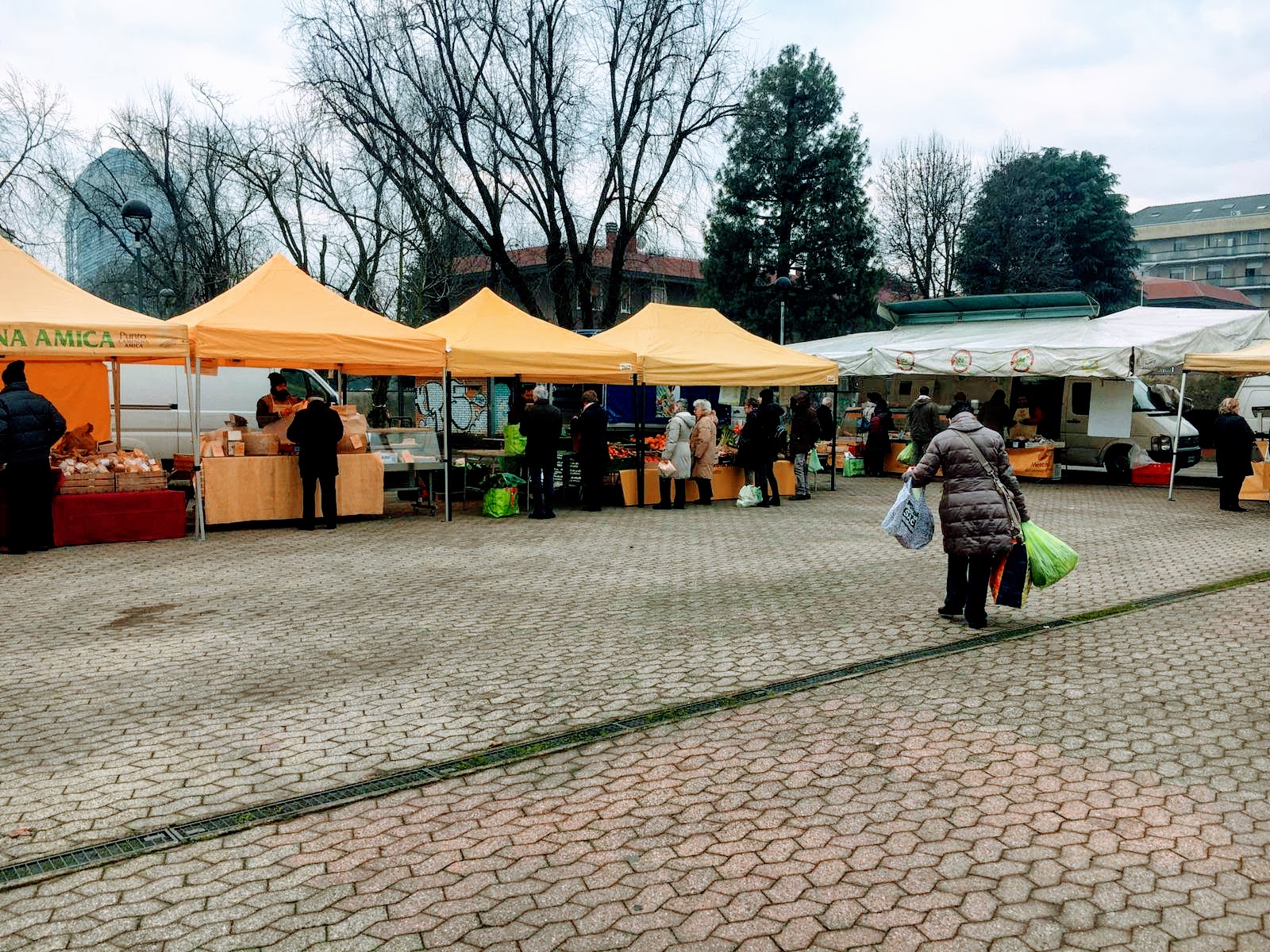 Mercato Settimanale del Venerdì