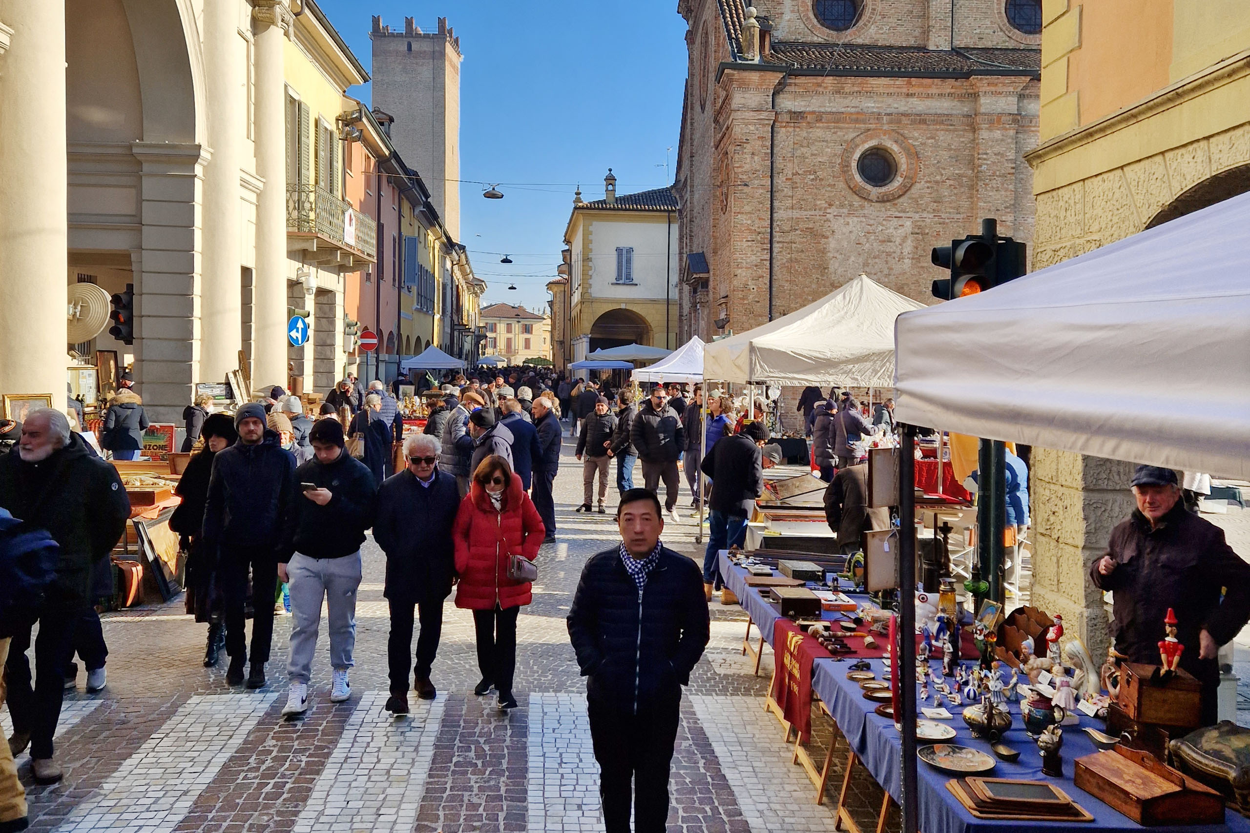 Castelleone Antiquaria